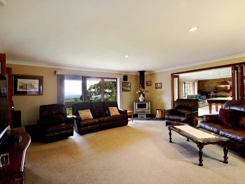 3 Heather Ave, Emerald VIC 3782