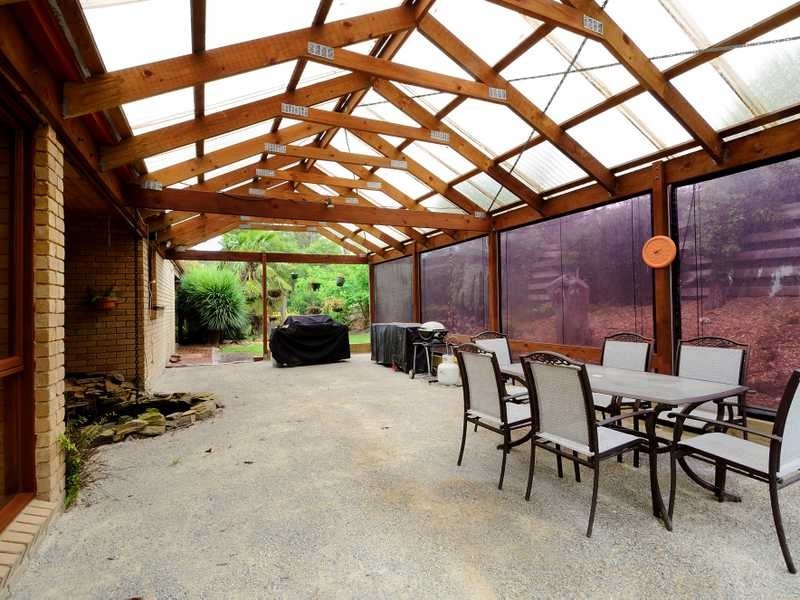 3 Heather Ave, Emerald VIC 3782