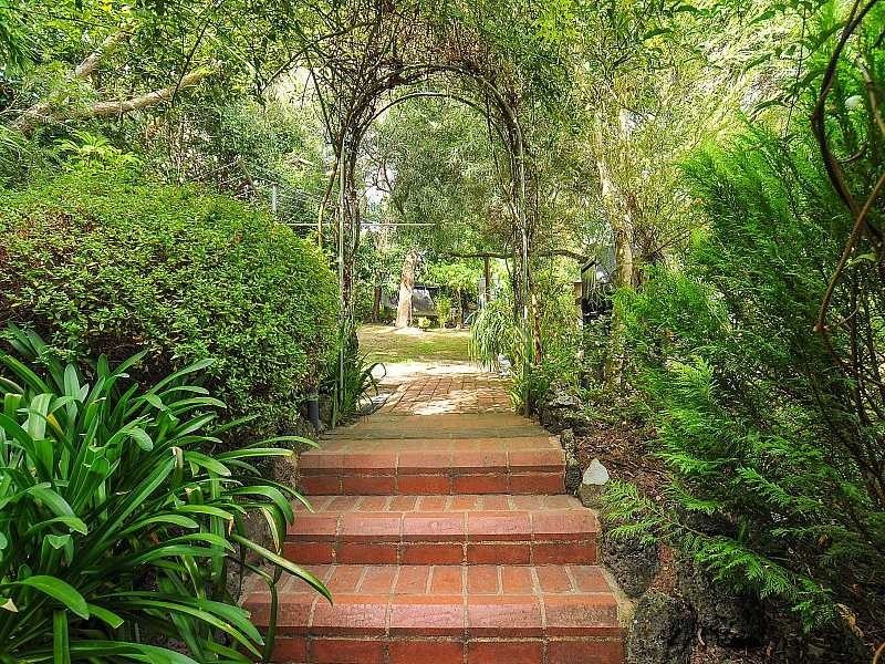 2004 Wellington Road, Clematis VIC 3782