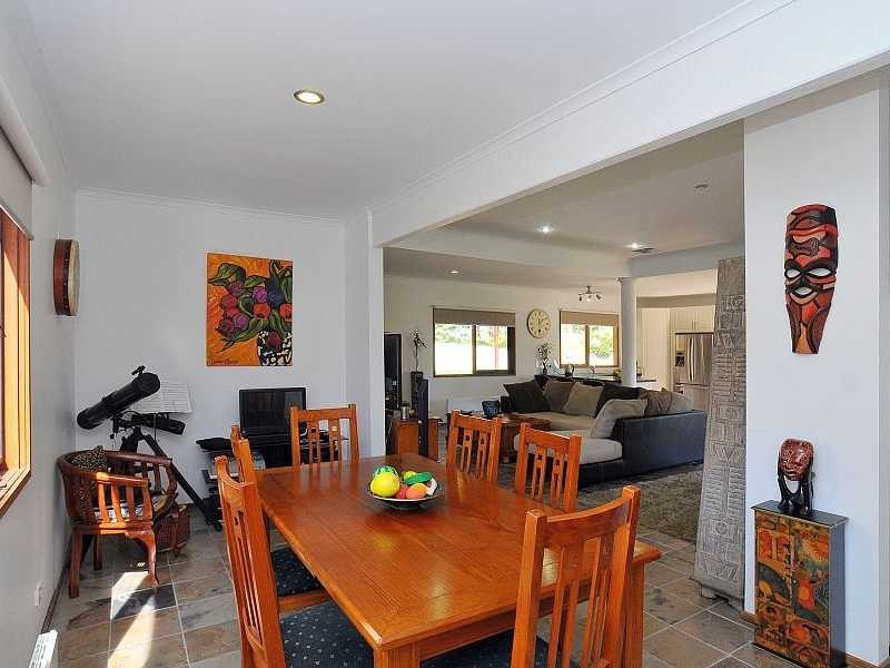 28 Aura Vale Road, Menzies Creek VIC 3159