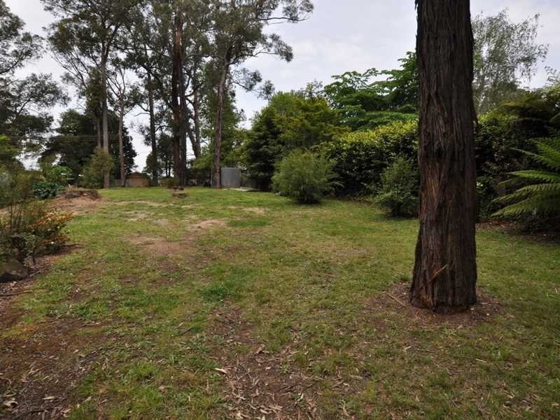 14 Margaret Road, Avonsleigh VIC 3782