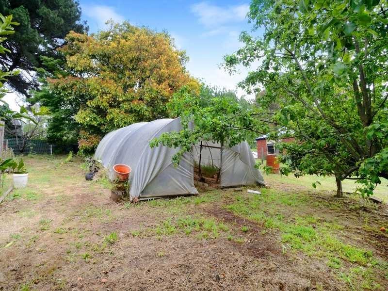 1 LeSouef Road, Gembrook VIC 3783