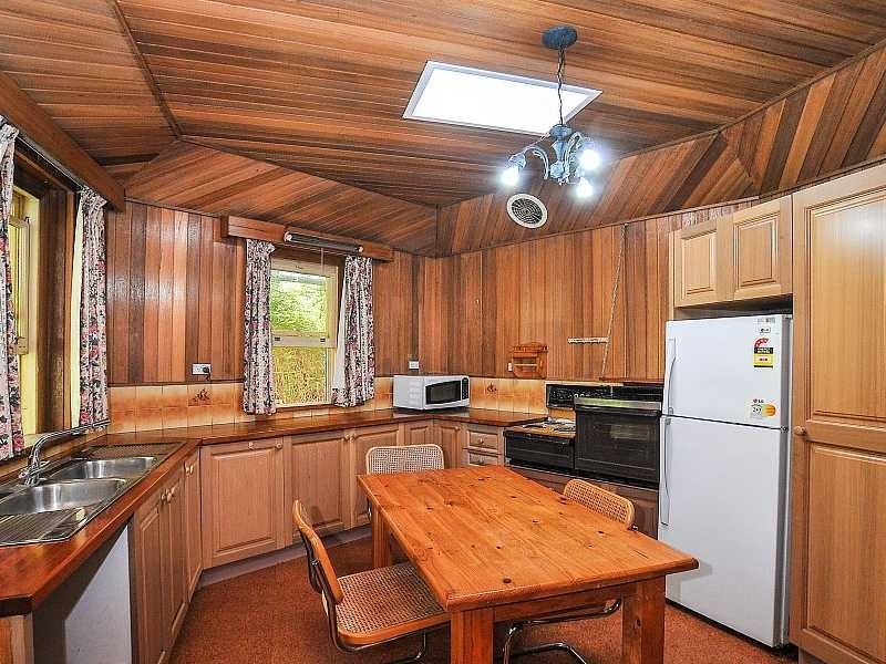 20 Sycamore Avenue, Emerald VIC 3782