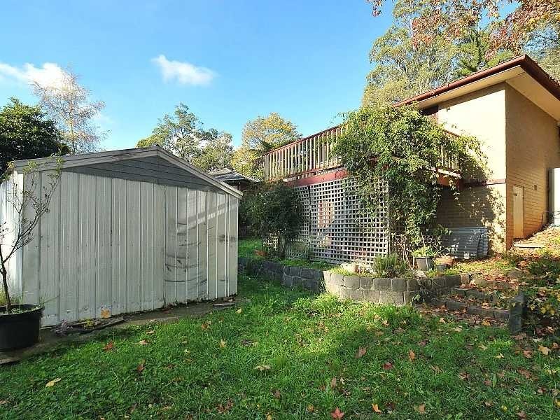 12 Florence Avenue, Emerald VIC 3782