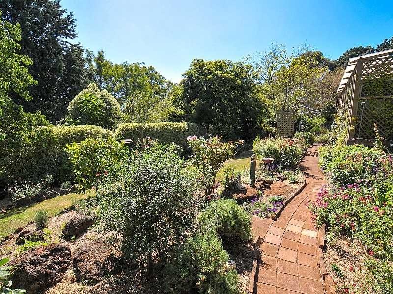 3 Andrew Court, Avonsleigh VIC 3782