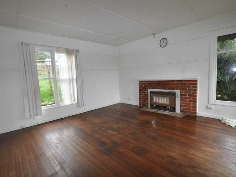 343 Belgrave-Gembrook Road, Emerald VIC 3782