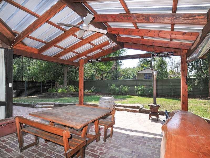 6 McNamara Road, Avonsleigh VIC 3782