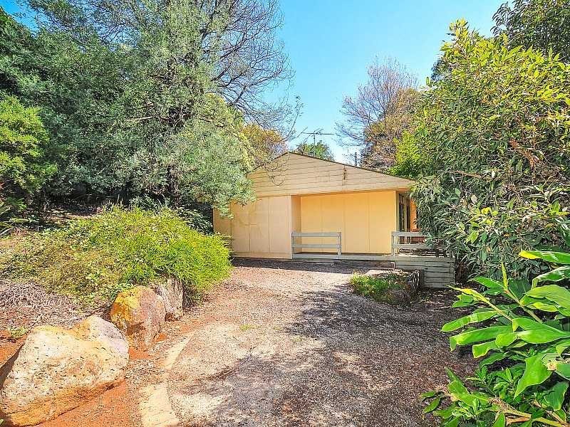 10 Ferres Road, Emerald VIC 3782