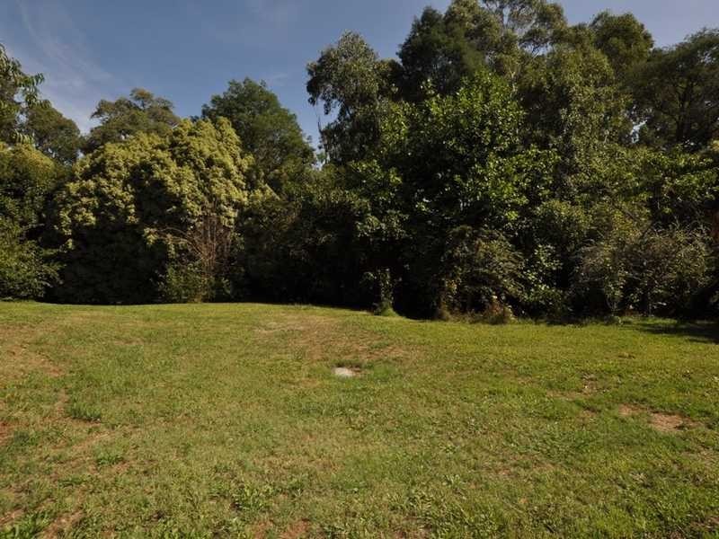 37 Caroline Avenue, Cockatoo VIC 3781