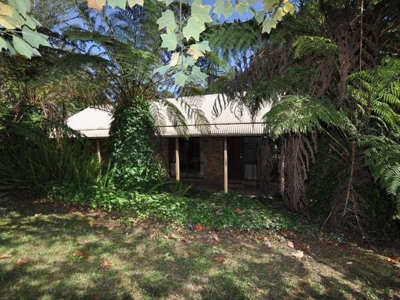 37 Caroline Avenue, Cockatoo VIC 3781
