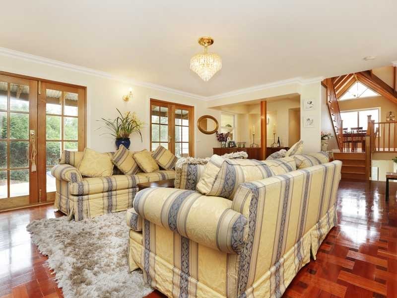 49 Kilvington Drive, Emerald VIC 3782