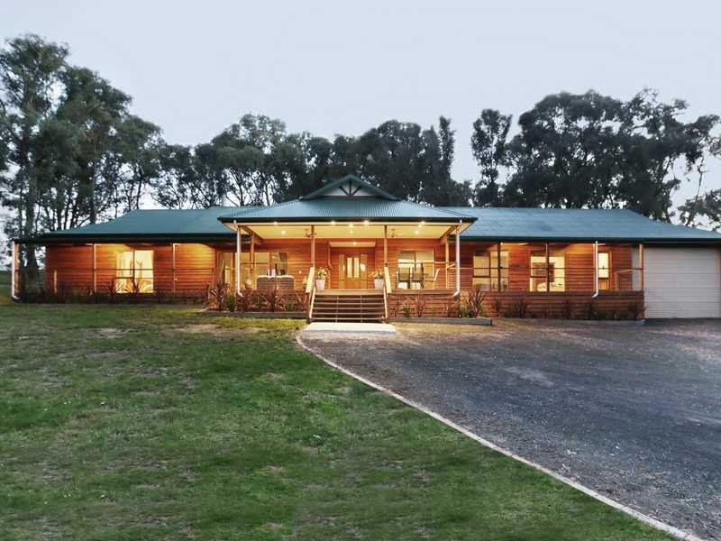 380 Woori Yallock Road, Cockatoo VIC 3781