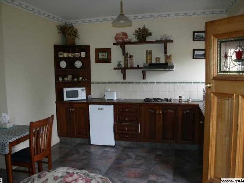 380 Woori Yallock Road, Cockatoo VIC 3781