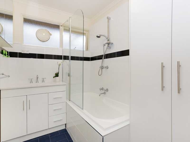 12 Garden Street, Cockatoo VIC 3781