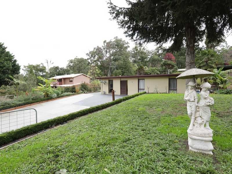 12 Garden Street, Cockatoo VIC 3781