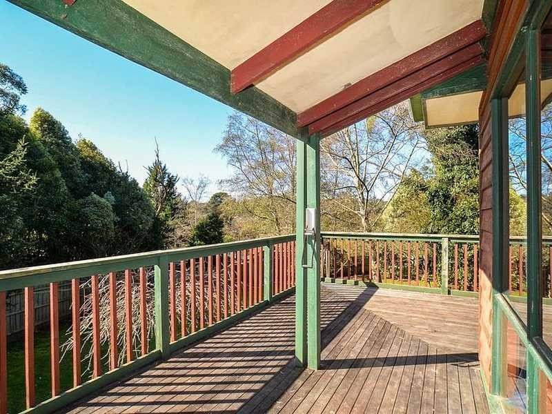 47 First Avenue, Cockatoo VIC 3781