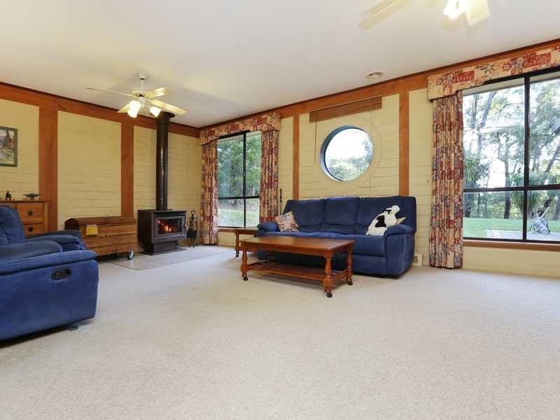 26 Wong Hee Road, Emerald VIC 3782