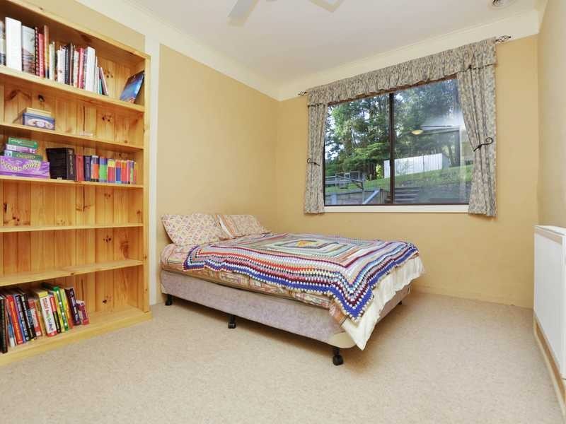 26 Wong Hee Road, Emerald VIC 3782