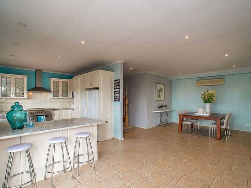 12 Carcoola Street, Cockatoo VIC 3781