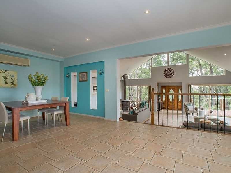 12 Carcoola Street, Cockatoo VIC 3781