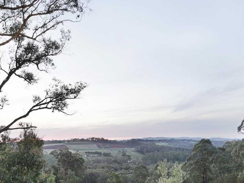 12 Carcoola Street, Cockatoo VIC 3781