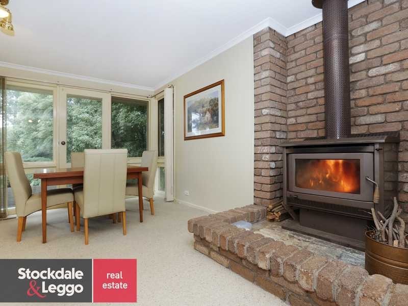 10 Sunnyside Terrace, Emerald VIC 3782