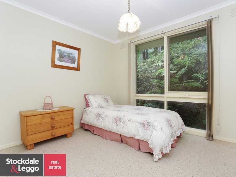 10 Sunnyside Terrace, Emerald VIC 3782