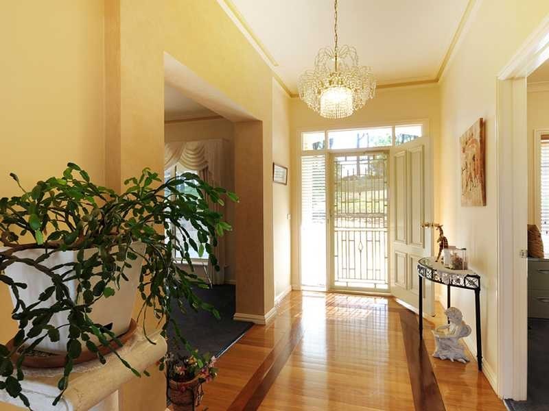 27 Paternoster Road, Cockatoo VIC 3781