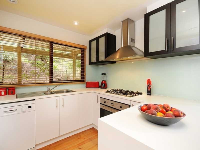 1 Glenvista Avenue, Emerald VIC 3782