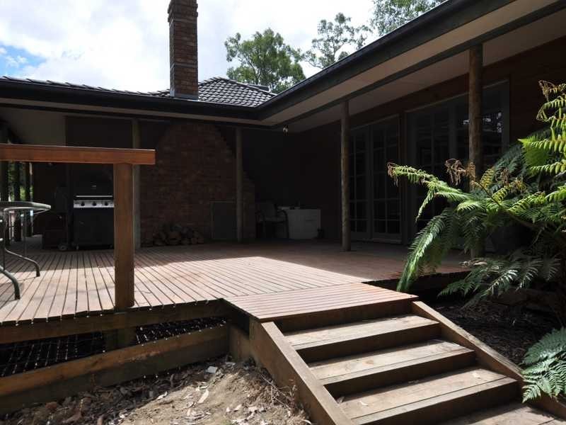 20 Wong Hee Road, Emerald VIC 3782