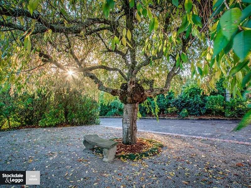 52 Ferres Road, Emerald VIC 3782