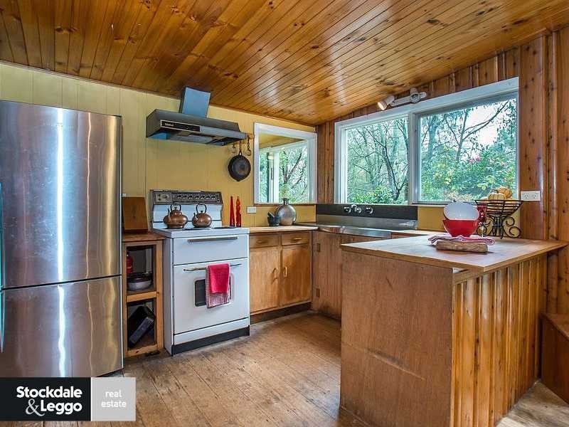 13 Christian Grove, Kallista VIC 3791