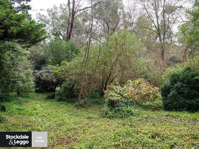 13 Christian Grove, Kallista VIC 3791