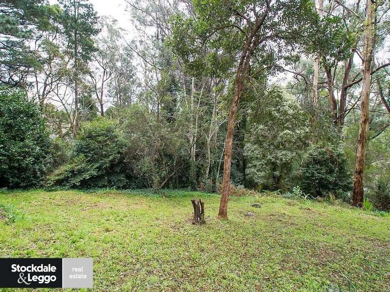 13 Christian Grove, Kallista VIC 3791