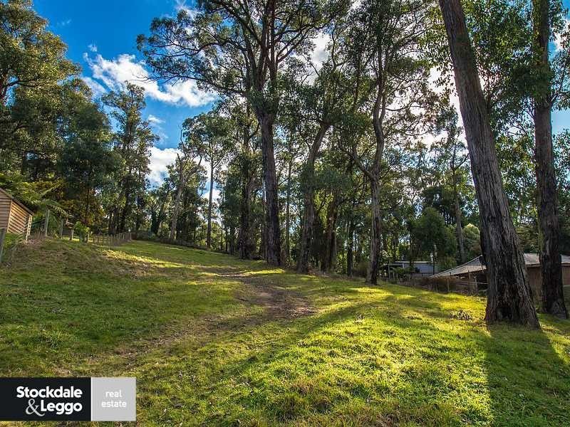 27 Baker Street, Cockatoo VIC 3781