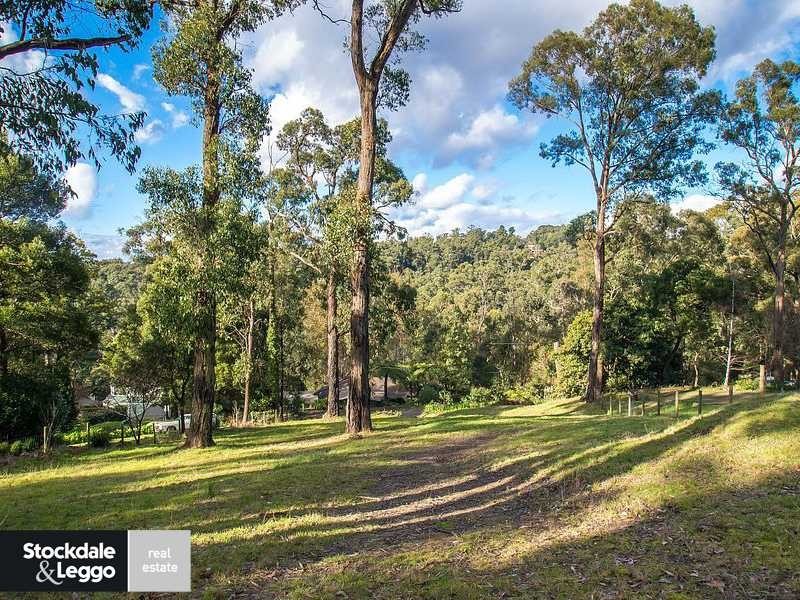 27 Baker Street, Cockatoo VIC 3781