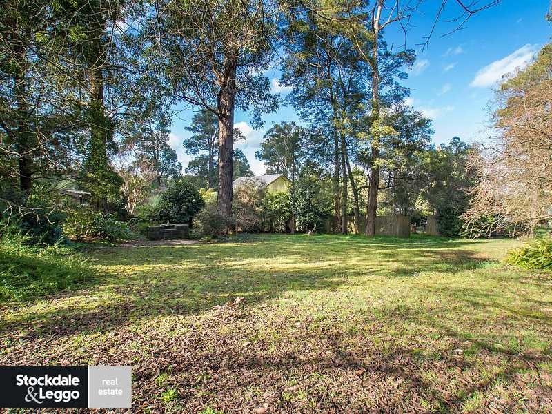 3 First Avenue, Cockatoo VIC 3781
