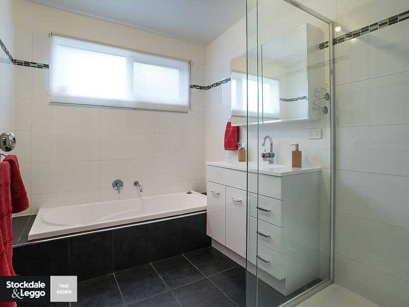 21 Emerald Lake Road, Emerald VIC 3782