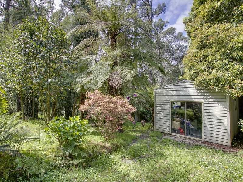 18 Dunstan Road, Avonsleigh VIC 3782