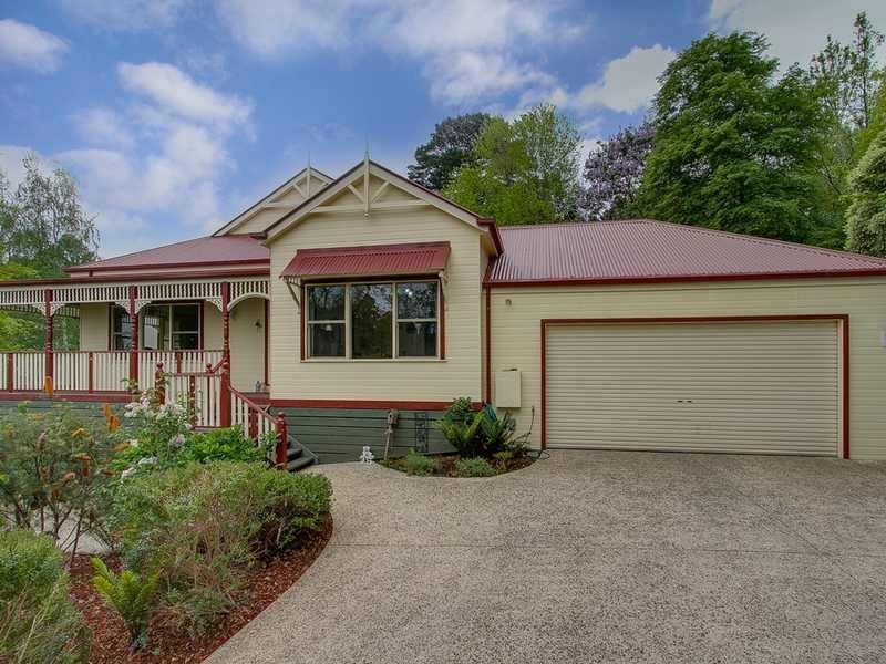 25 Emerald Lake Road, Emerald VIC 3782