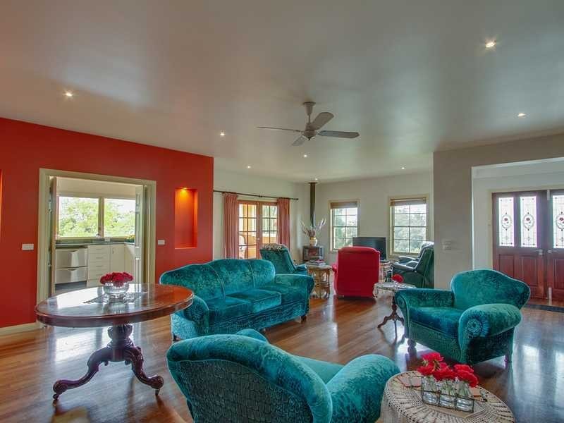 4 Don Phillip Court, Gembrook VIC 3783