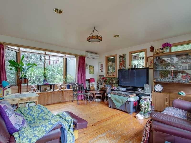 11 Haylock Avenue, Cockatoo VIC 3781