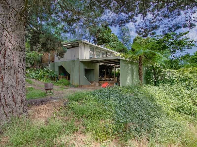 11 Haylock Avenue, Cockatoo VIC 3781