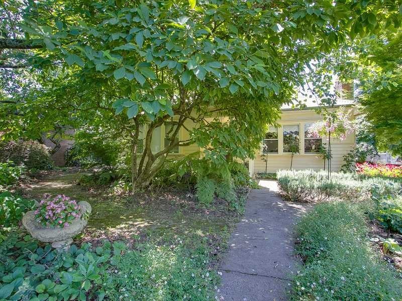3 Vika Avenue, Monbulk VIC 3793