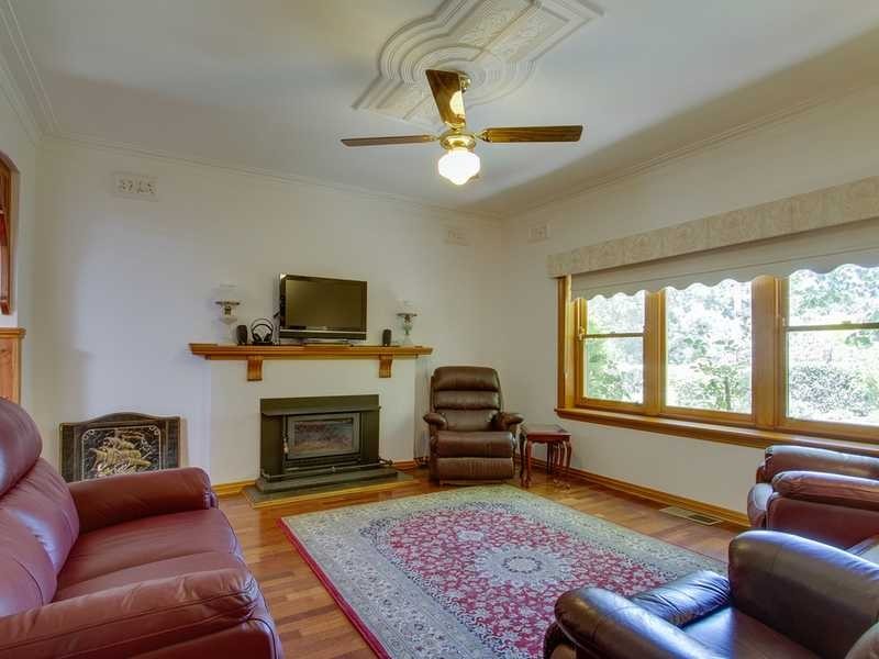 3 Vika Avenue, Monbulk VIC 3793