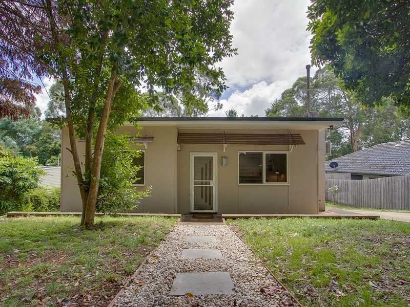 6 Berrys Road, Emerald VIC 3782