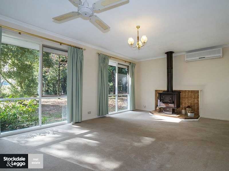 15 Glenard Court, Gembrook VIC 3783