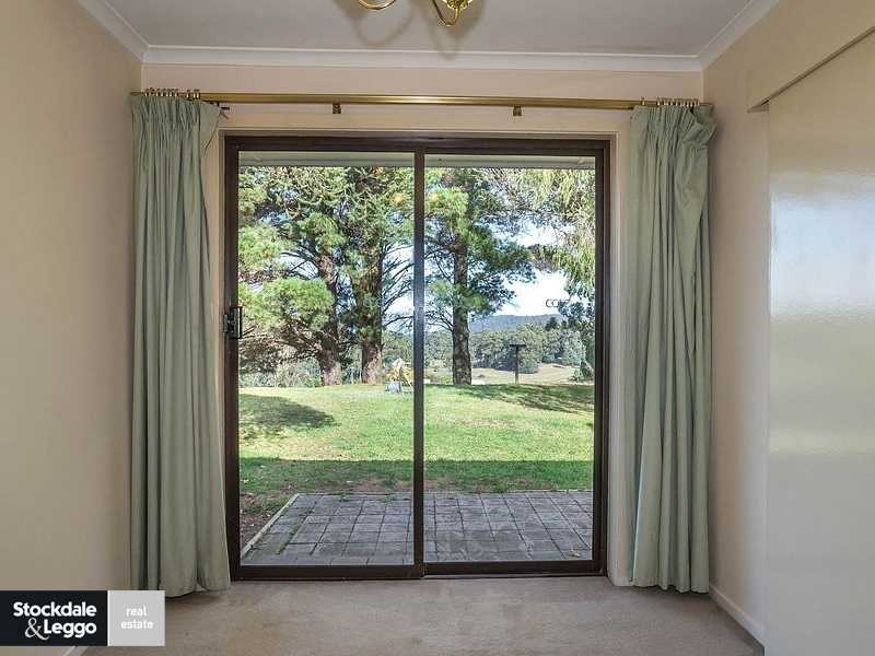 15 Glenard Court, Gembrook VIC 3783