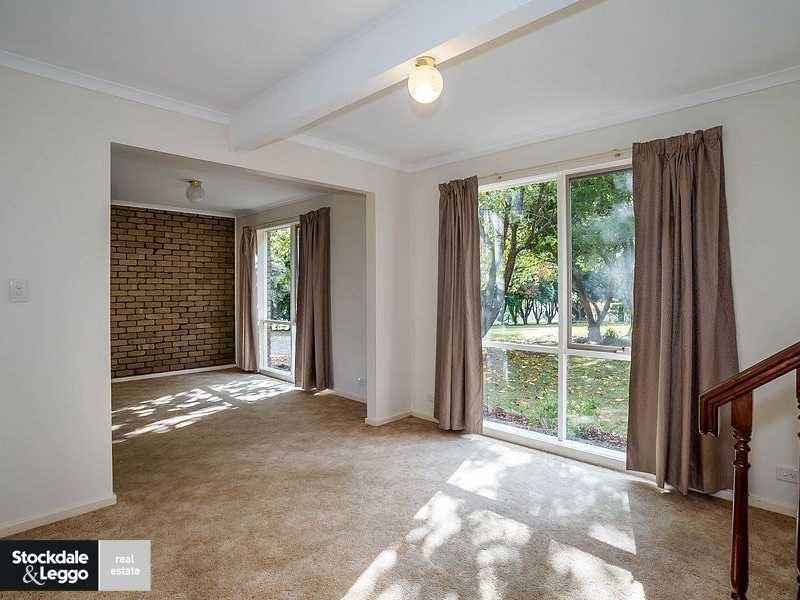 15 Glenard Court, Gembrook VIC 3783