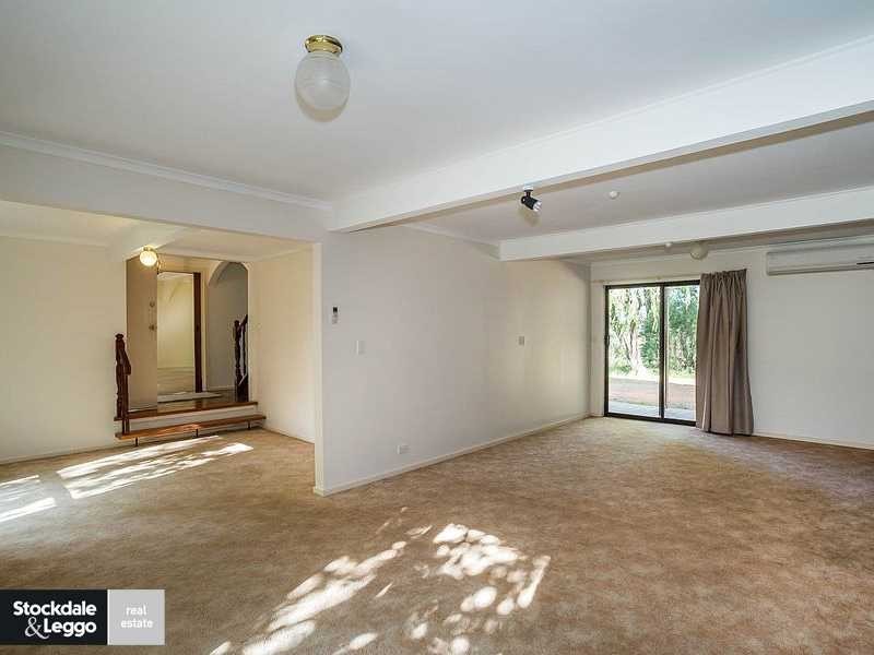 15 Glenard Court, Gembrook VIC 3783